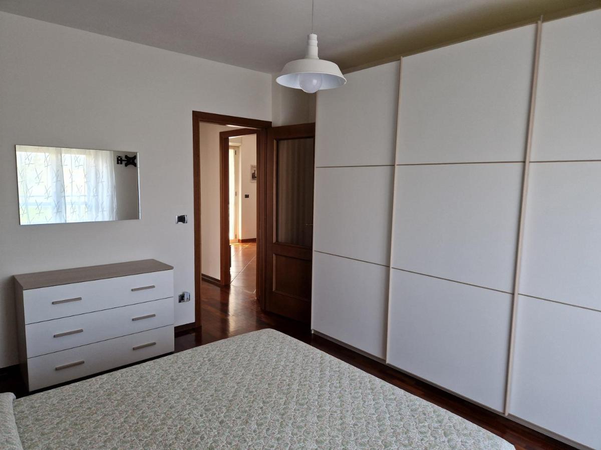 Appartamento Con Vista Montagne Biella Eksteriør billede